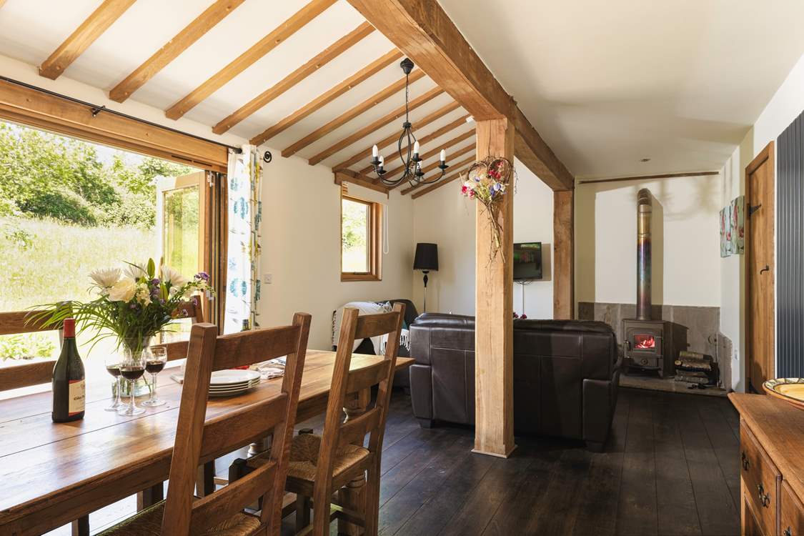 Relax with your loved ones in this welcoming open plan living and dining area.