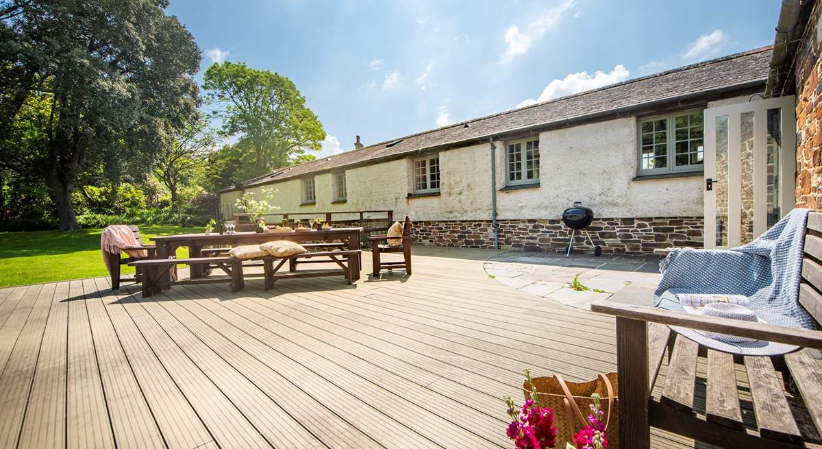 A lovely spot to sit out and enjoy the sunshine.