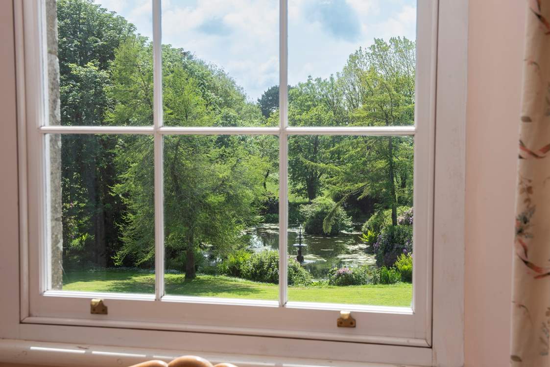 A wonderful view of the lake.