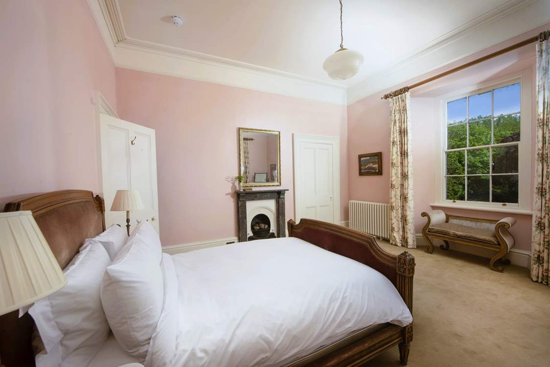 Subtle shades of pink in bedroom 4