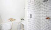 The en suite shower-room. - Thumbnail Image