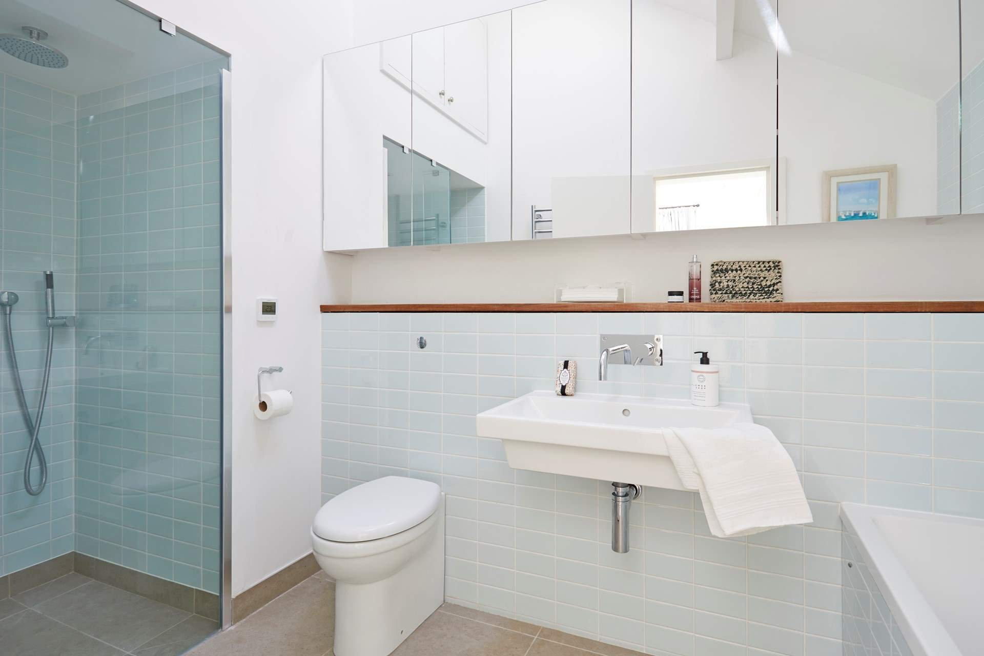 The main suite comes complete with a fabulous bathroom.