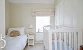 A single/cot room with lovely garden views. - Thumbnail Image