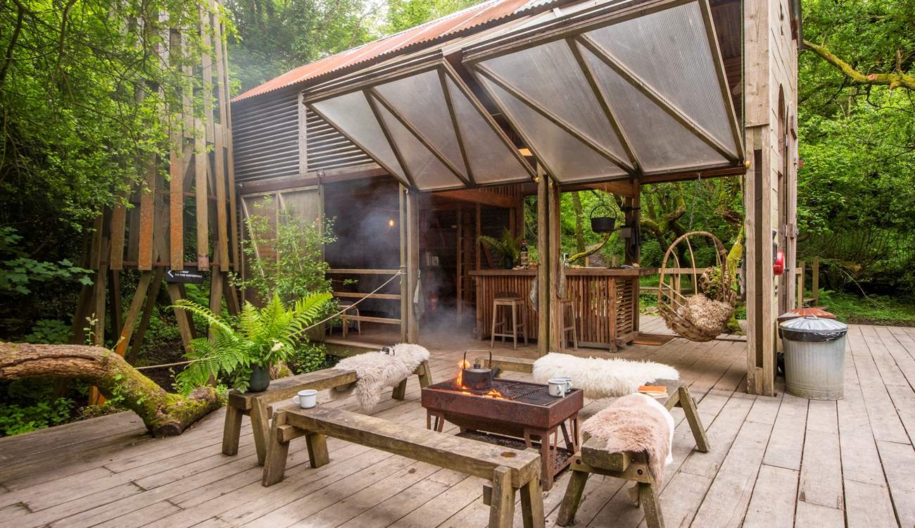Koes cabin offers a stay in nature like no other. The sides of the cabin can be pulled down when you are ready for bed. 