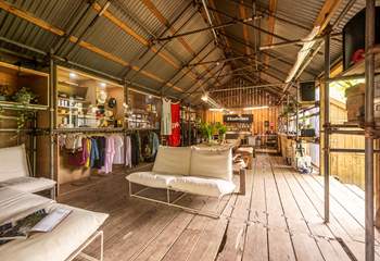 There's a shared kitchen and dining space in the center of Kudhva which you are welcome to use during your stay. 