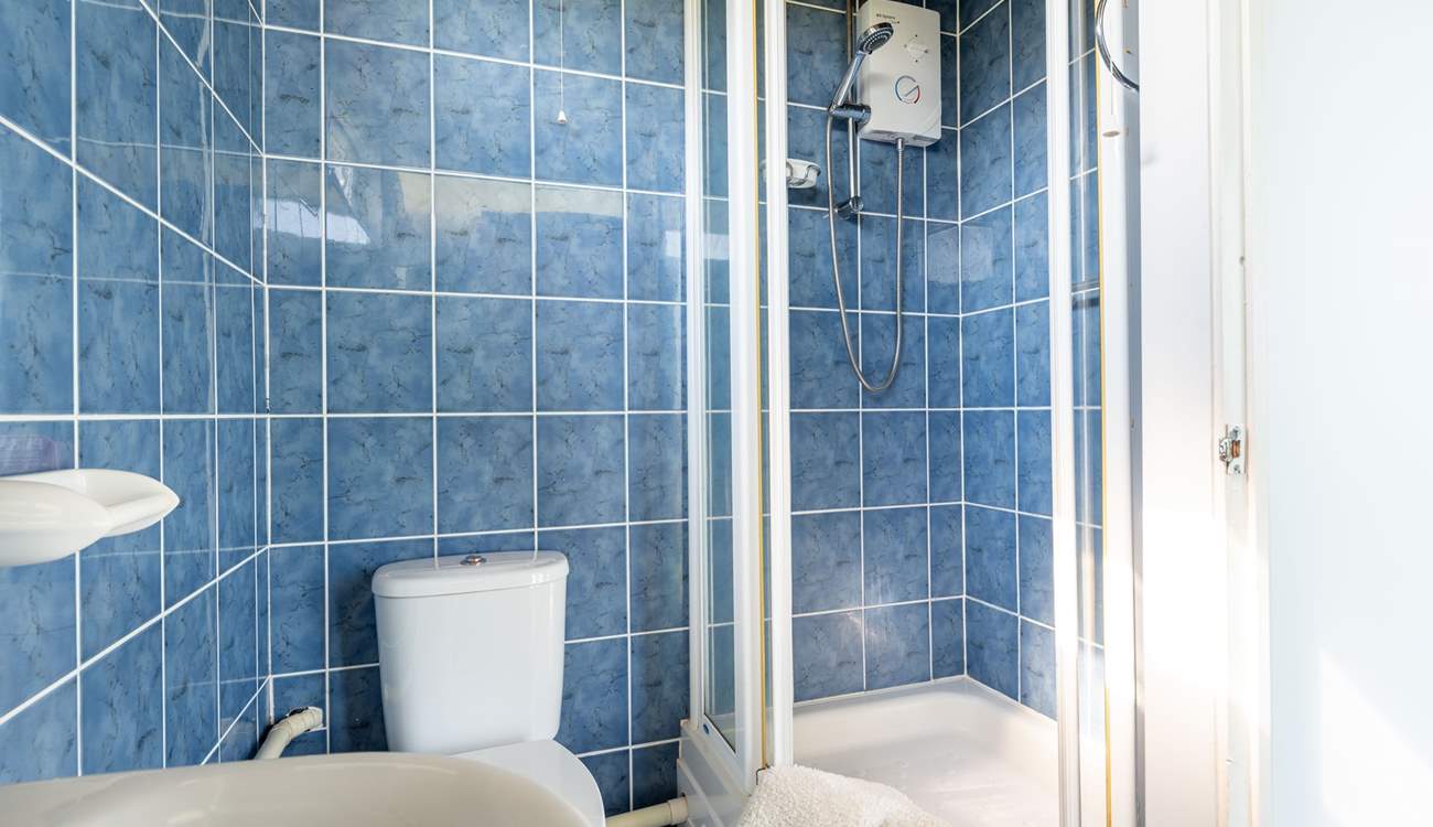 Take a refreshing shower after exploring the coastal path. 
