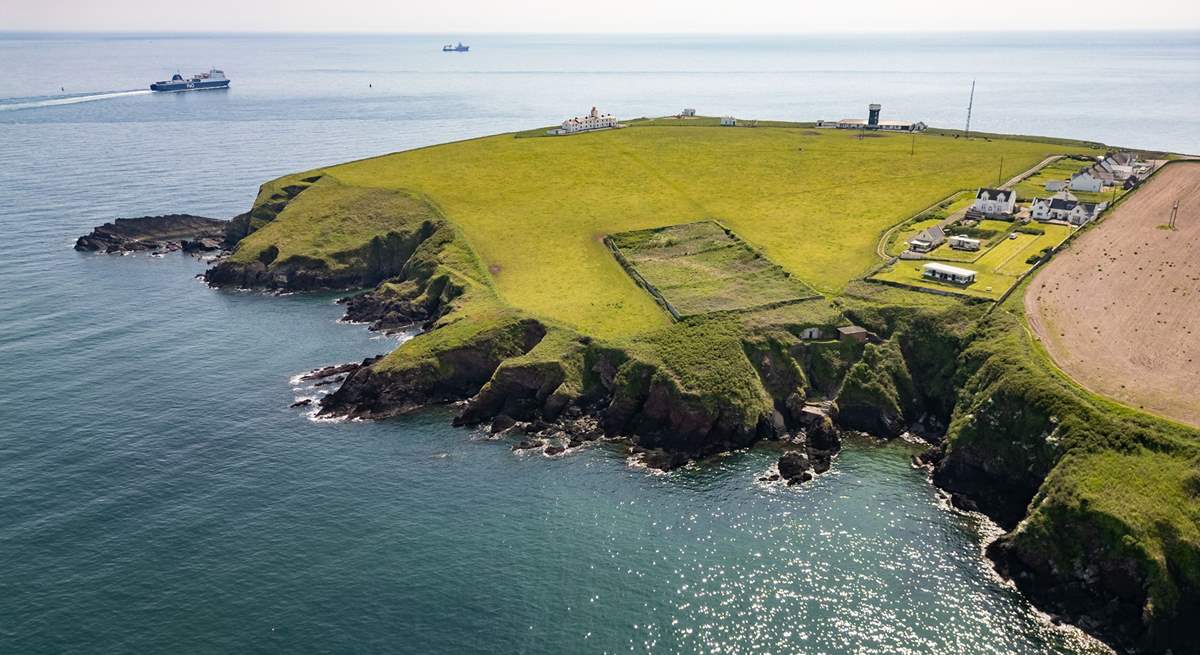 Set high on the cliff top in the midst of the dramatic Pembrokeshire coastline. 