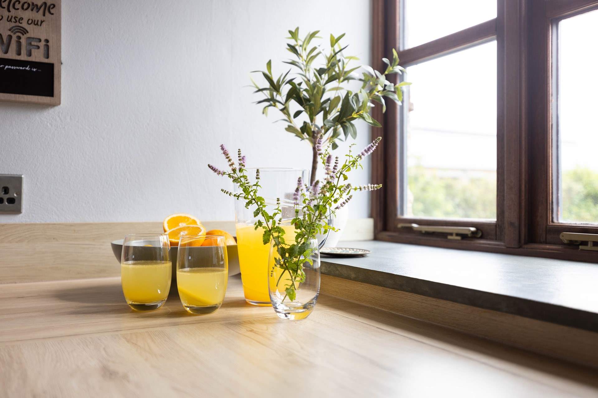 So many corners to the huge kitchen, there's plenty of room to prepare for your party.