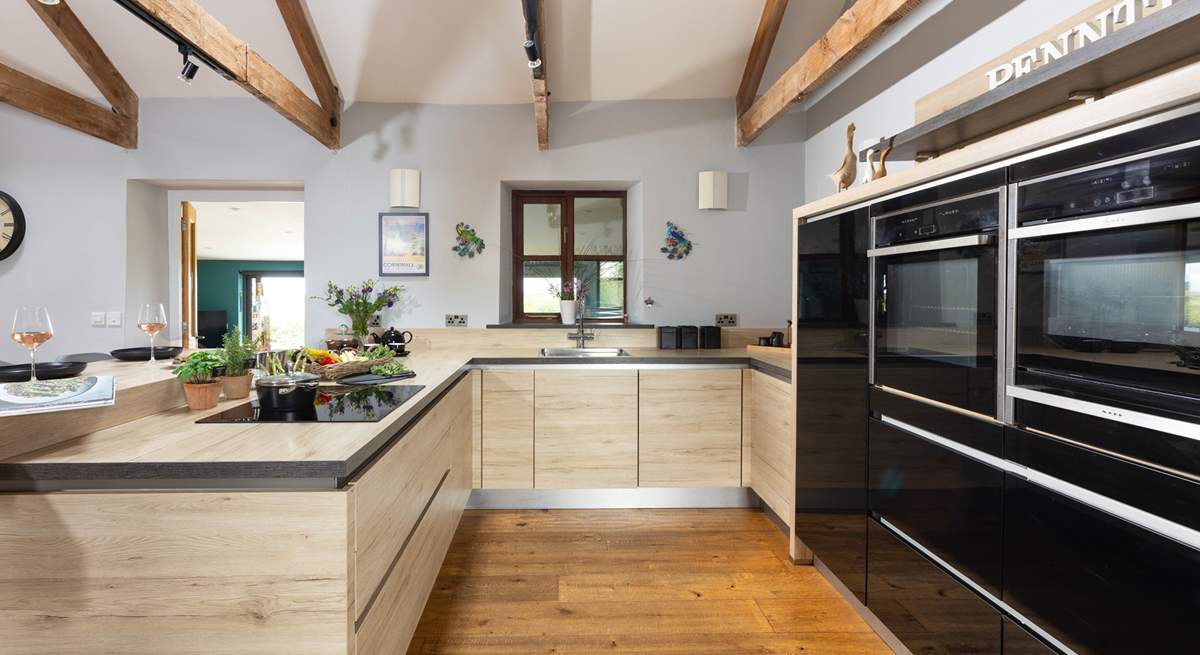 Home Cottage has a stylish and so well-equipped kitchen.