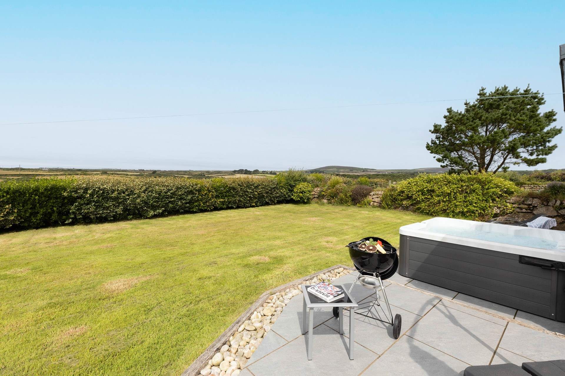 Home Cottage has amazing views, enjoy the sunset here.