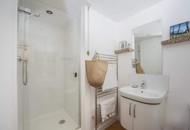 Bedroom 2 has an en suite shower-room.