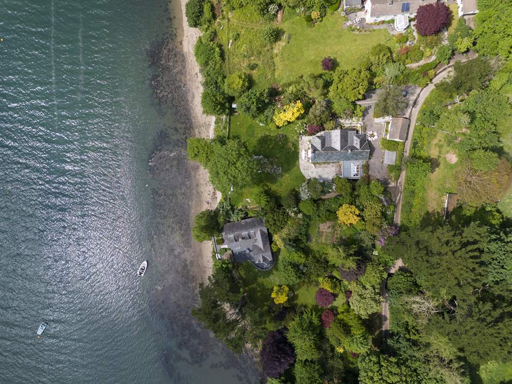 Penfoye is set in the tiny hamlet of Cliff.