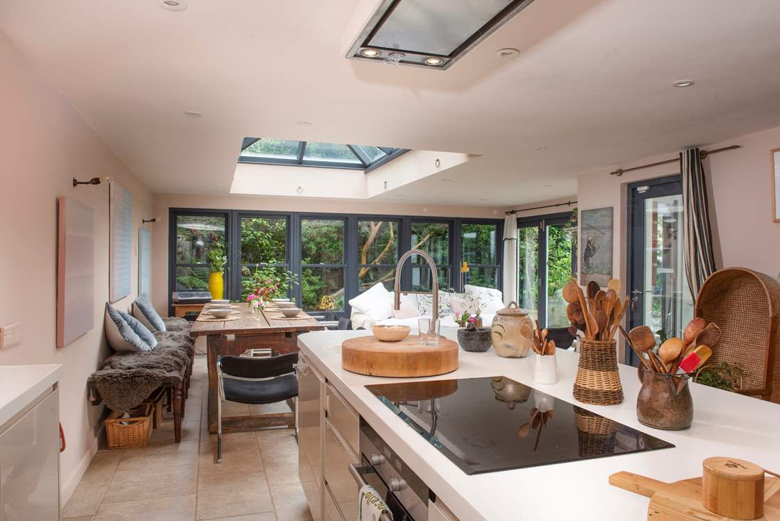 You'll all be rushing to be the holiday chef in this wonderful kitchen.