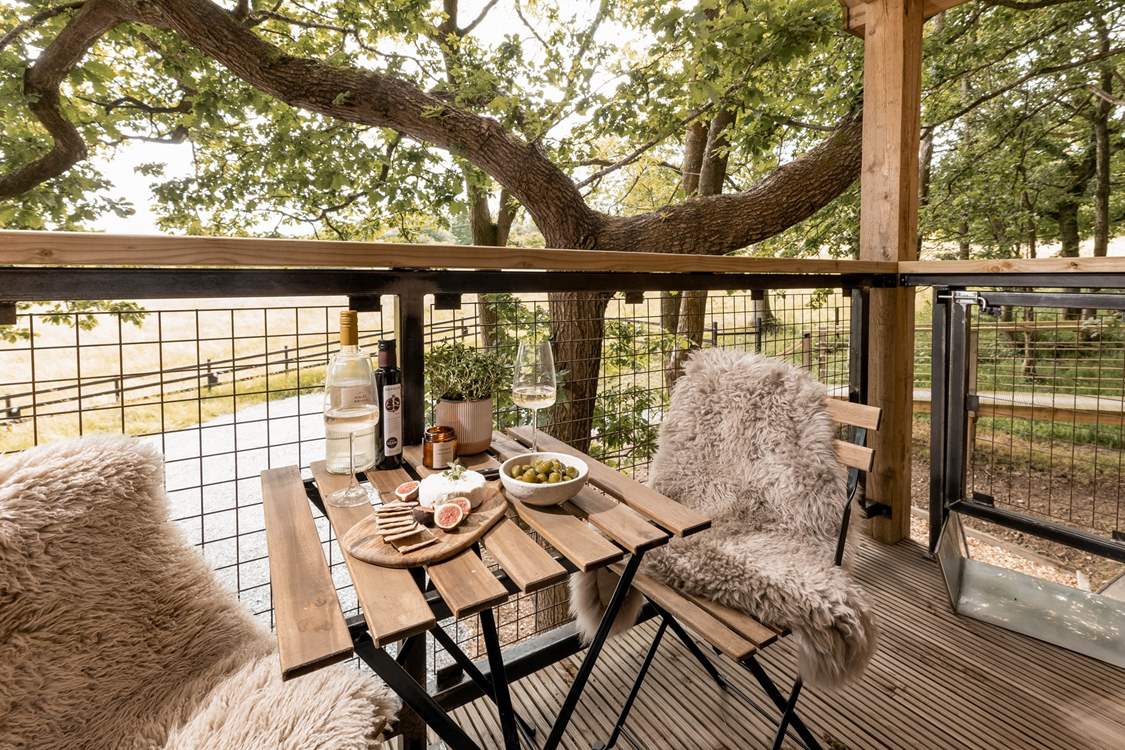 And enjoy dining al fresco from dawn till dusk on the decking.