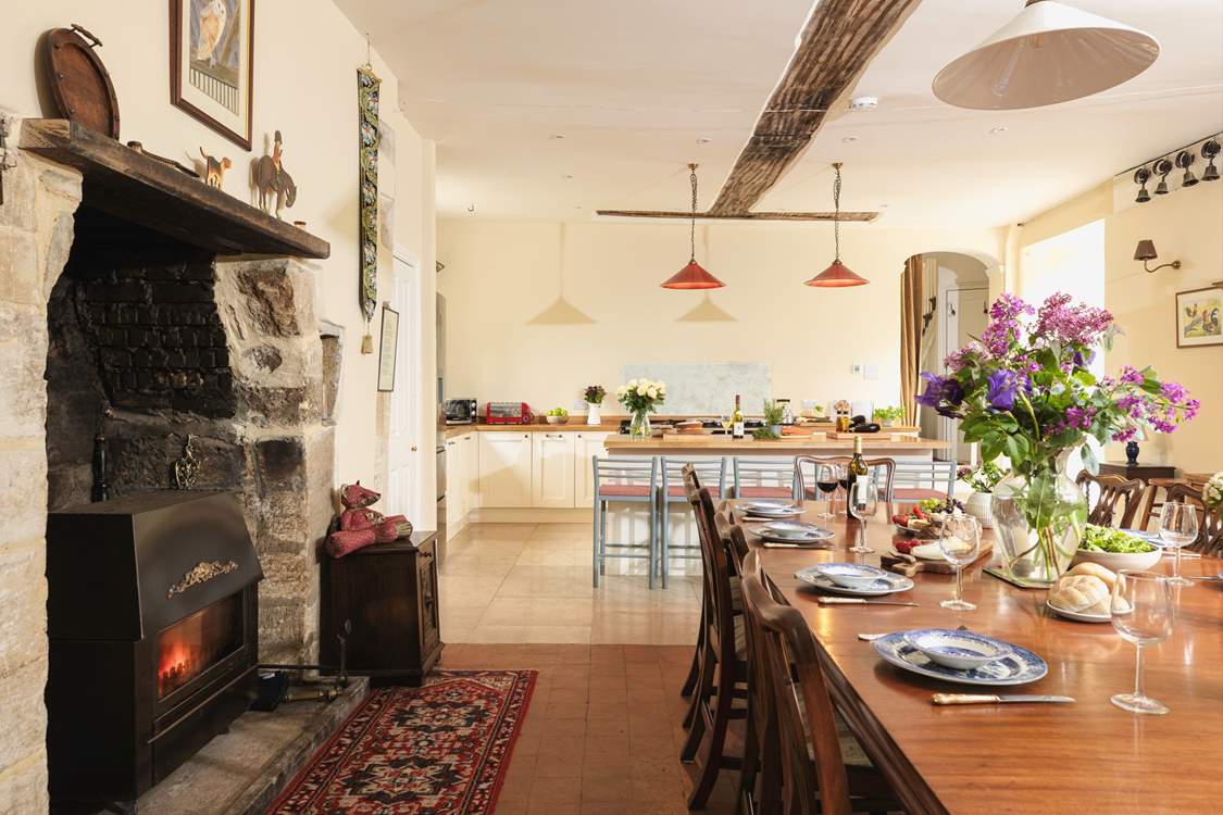 The view from the dining-area to the kitchen.