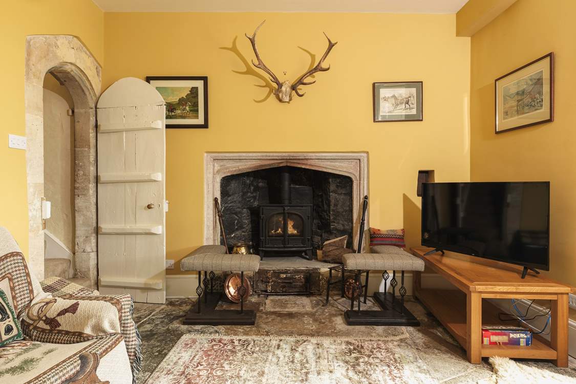 Could there be a more cosy room to snuggle up to with a movie?