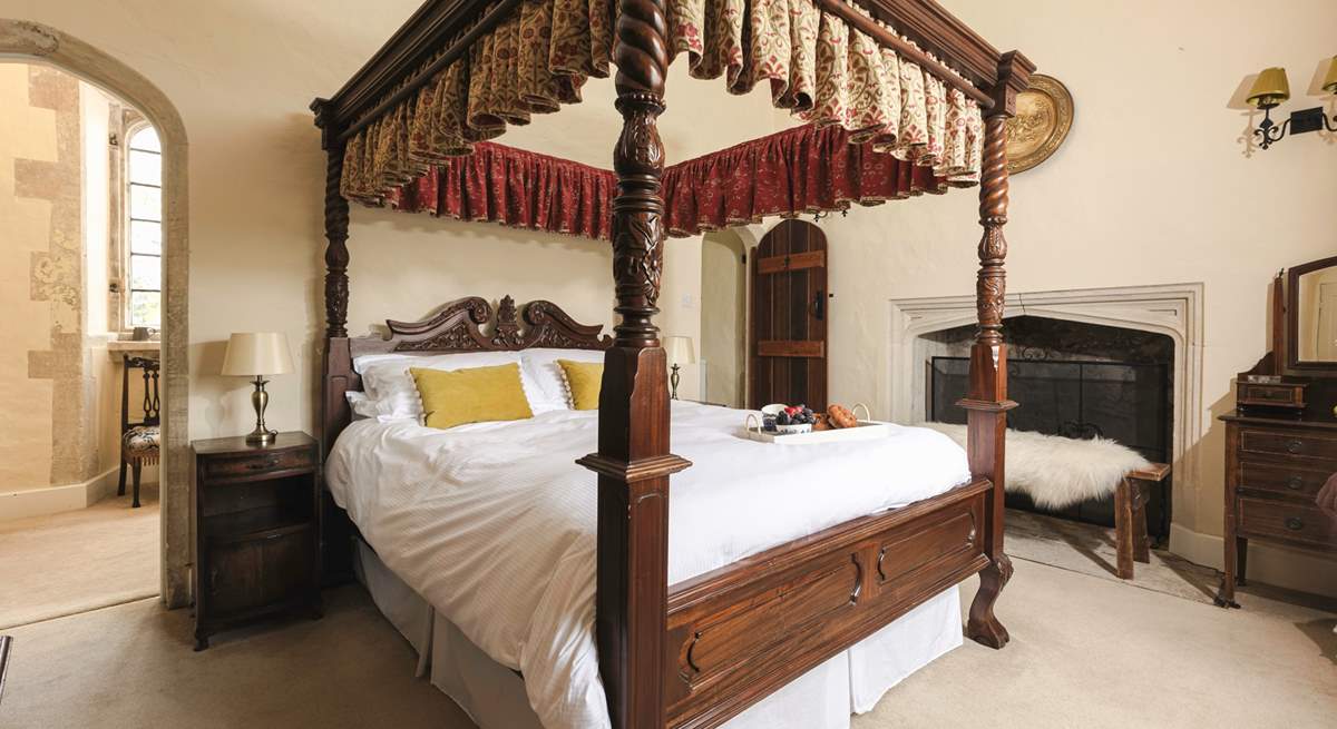 You'll sleep like a prince or princess in this beautiful four-poster bedroom.