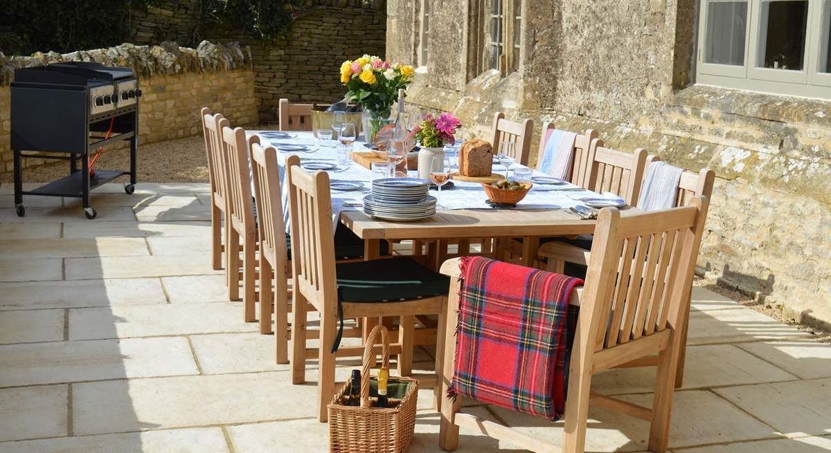 The outside dining-area is the perfect place to enjoy a feast with your family and friends.