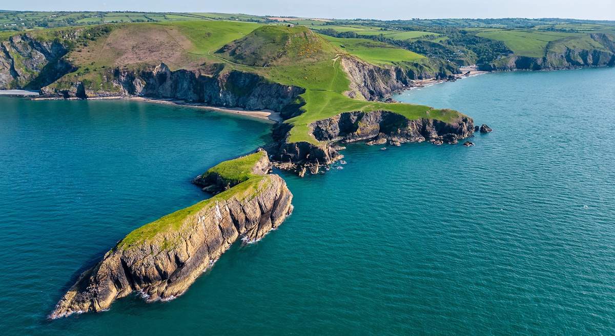 Spend a blissful day on Llangrannog Beach. 