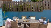 Take lunch in the sunshine or dinner under the stars. 