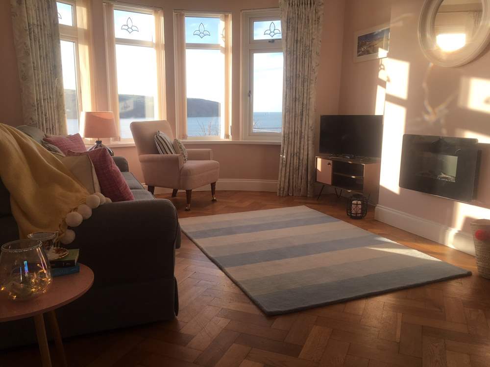 Come rain or shine, throughout the year, High Cliff offers the ideal holiday destination.