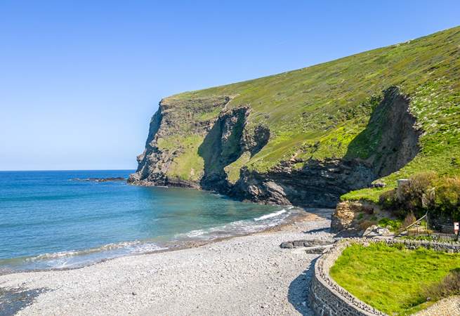 The pretty bay of Crackington Haven. 