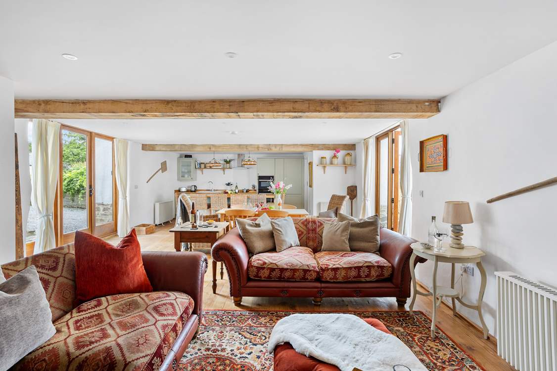 Welcome to The Threshing Barn!
The gorgeous double aspect open plan living-room.