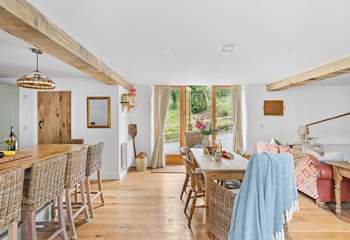 Relax into your holiday in this gorgeously styled barn.