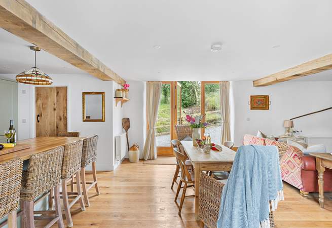 Relax into your holiday in this gorgeously styled barn.