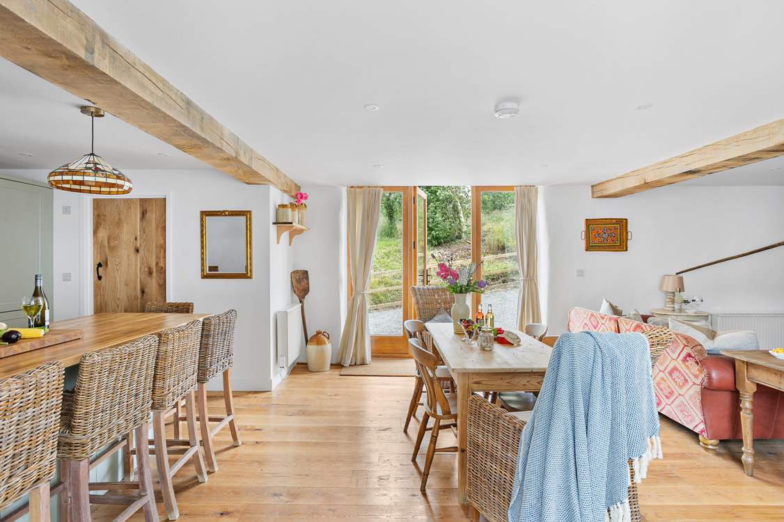 Relax into your holiday in this gorgeously styled barn.