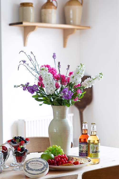 Lovely touches throughout.