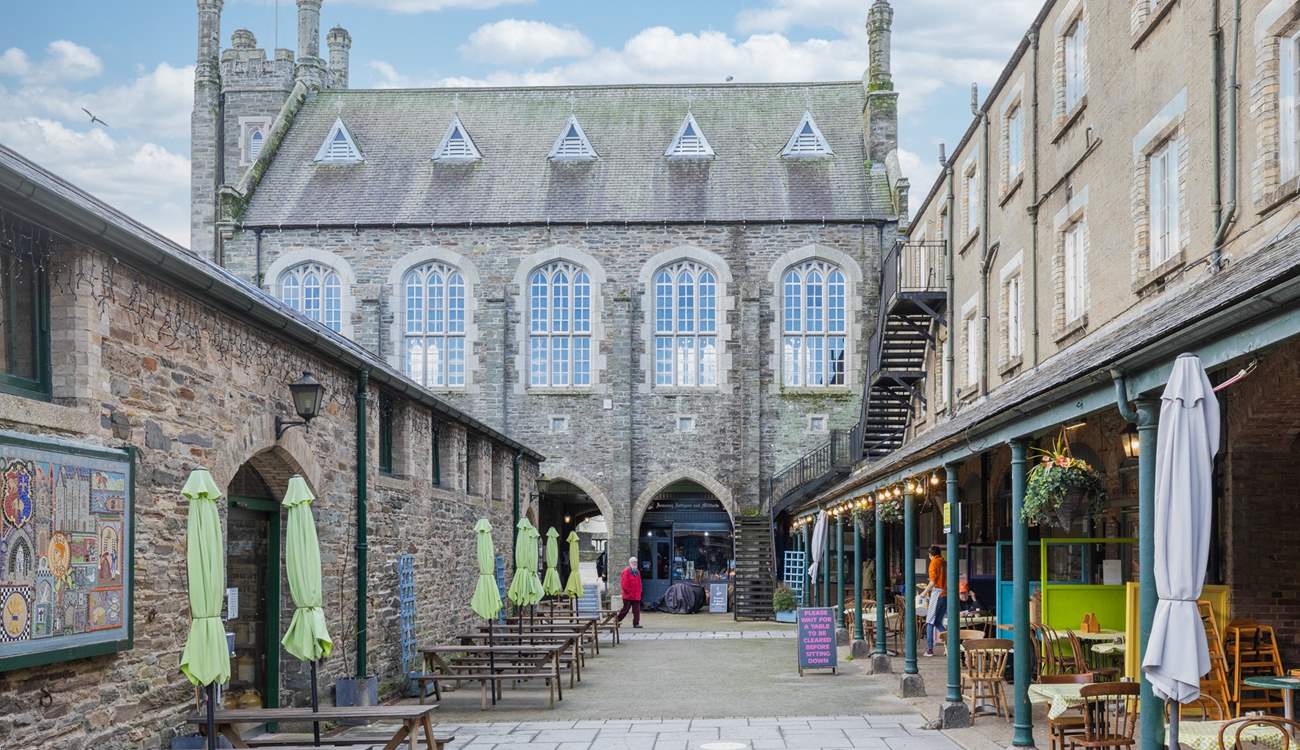 Visit the popular, twice-weekly, pannier market at Tavistock.
