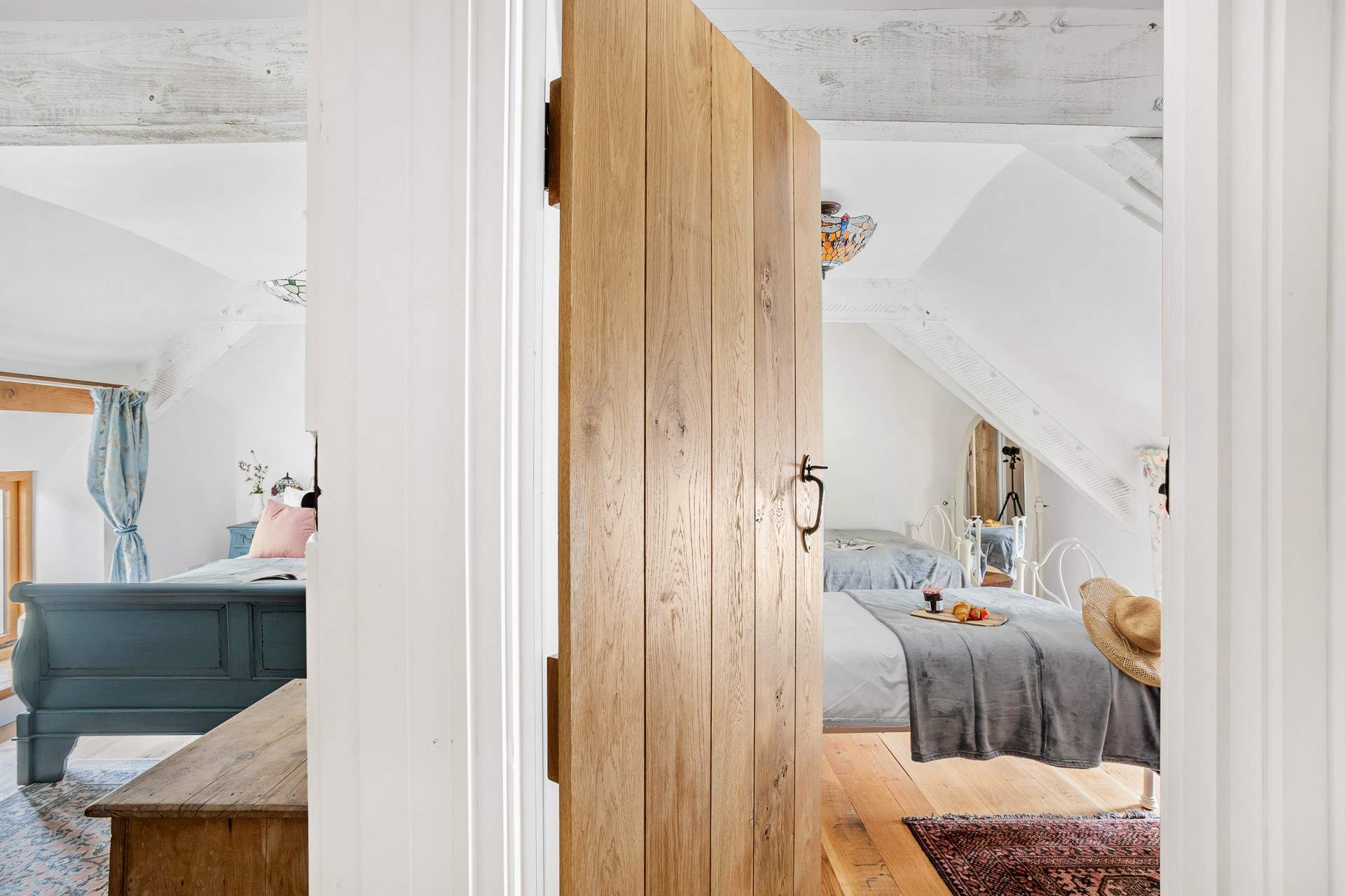 The landing links all of the bedrooms on the first floor.