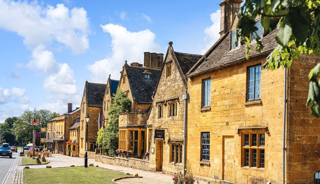 Broadway has an abundance of shops and eateries to chose from.