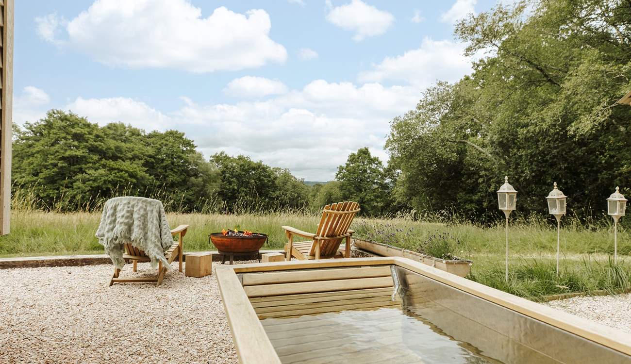 A soak in the Hikki Swedish wood-fired bathtub is good for the soul. 