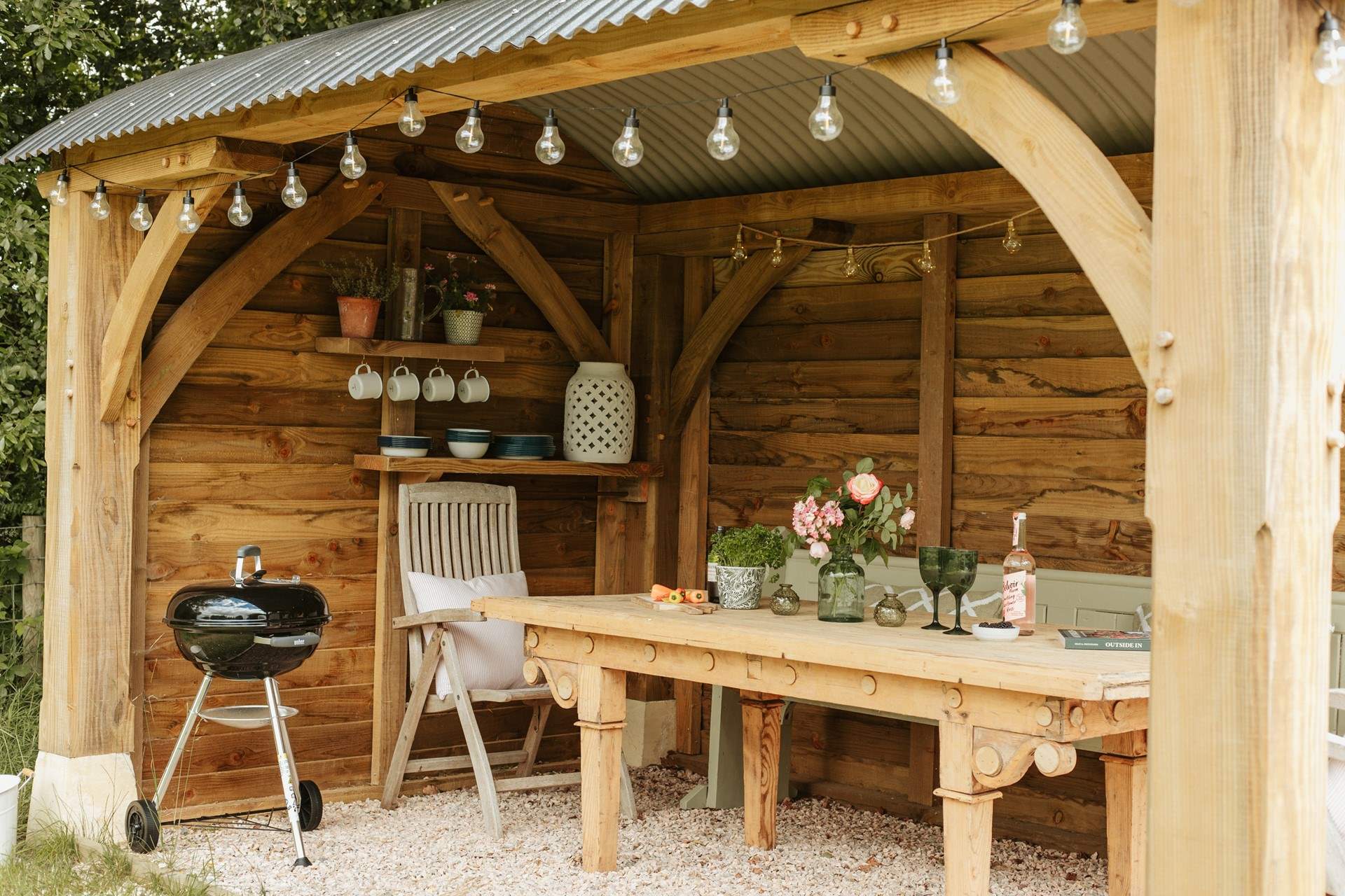 The outdoor dining area is perfect for balmy evenings. 