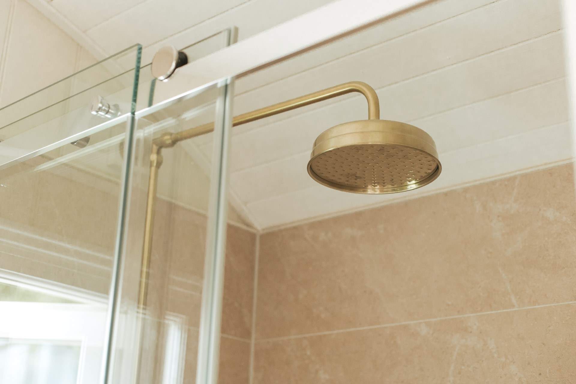 There's even a rainfall shower to enjoy. 