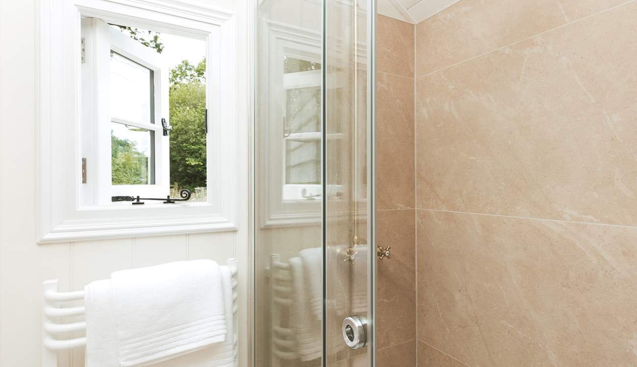 The gorgeous interiors flow effortlessly into this room. 