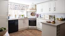 A great kitchen with everything the cook among you could need.