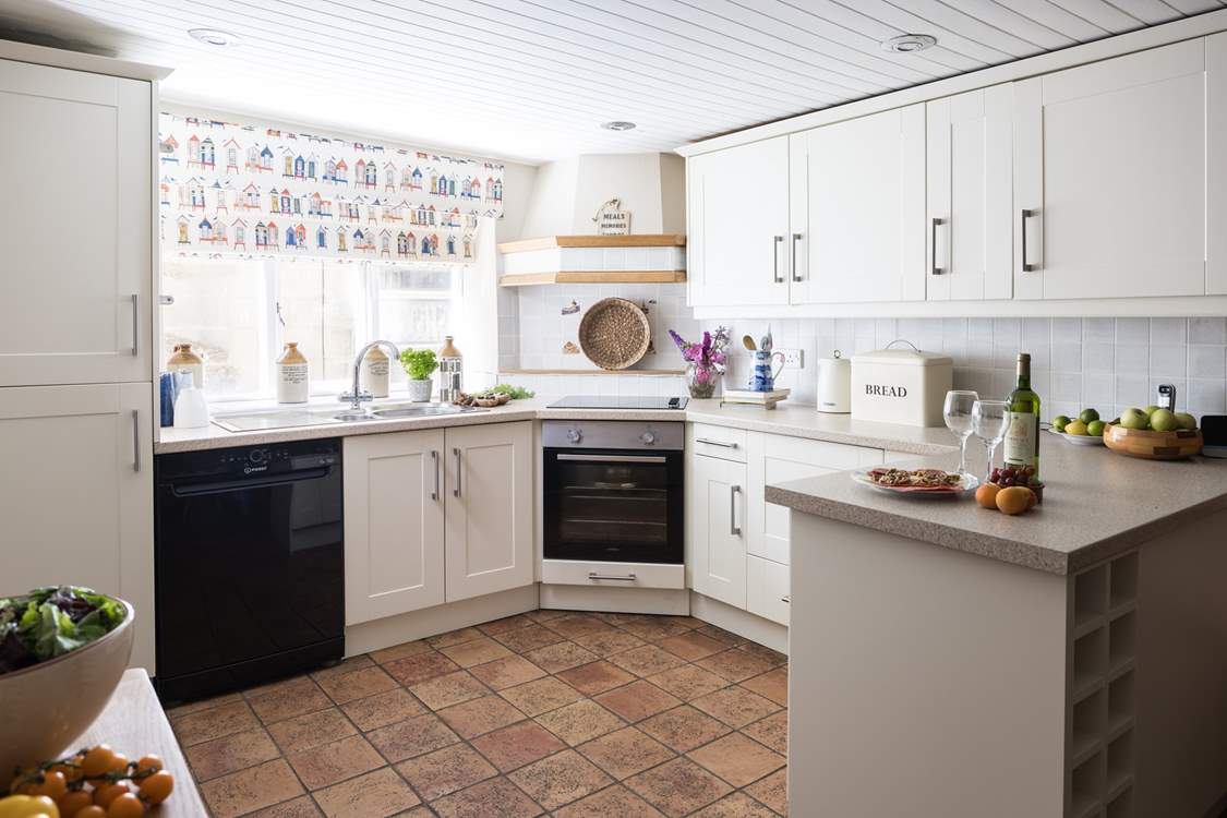 A great kitchen with everything the cook among you could need.