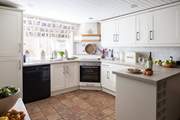 A great kitchen with everything the cook among you could need.