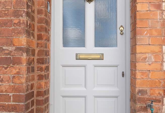 This gorgeous terraced Victorian villa has been lavished in attention from styling to comfort, you will truly melt into this holiday home by the sea.