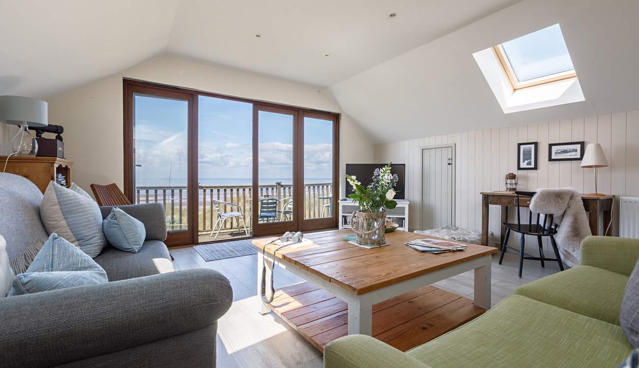 Uninterrupted sea views of the changing tide.