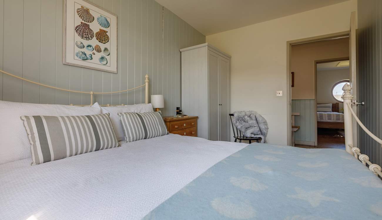 Enjoy a relaxing night's sleep in the sumptuous bed in the ground floor double bedroom.