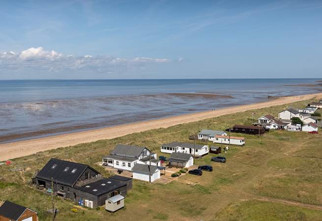 The view towards North Beach where the promenade to Sunny Hunny begins.