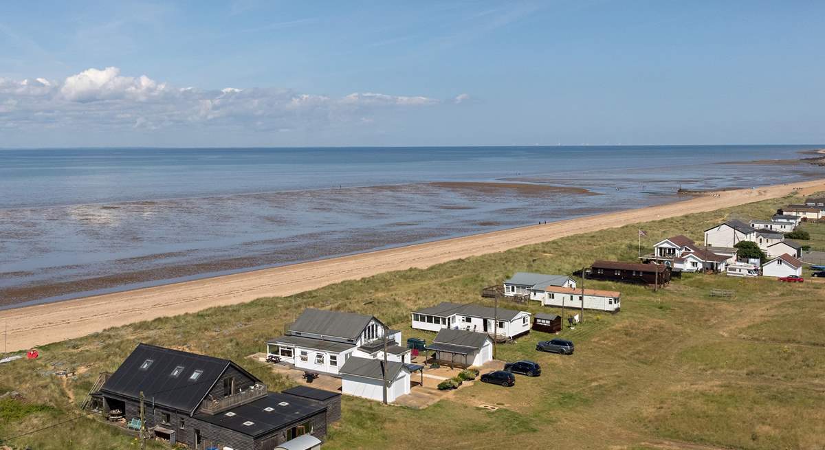 The view towards North Beach where the promenade to Sunny Hunny begins.