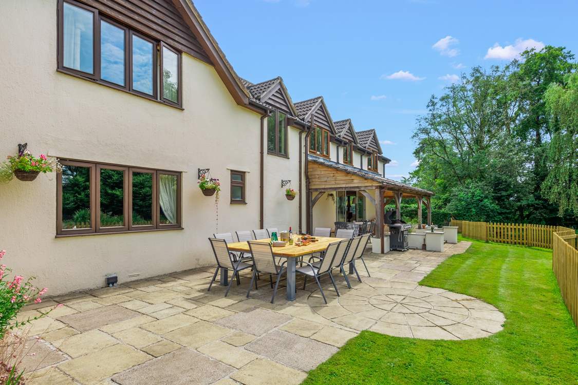 Soaking up the sun in this beautiful fully enclosed area is the perfect way to spend the day.