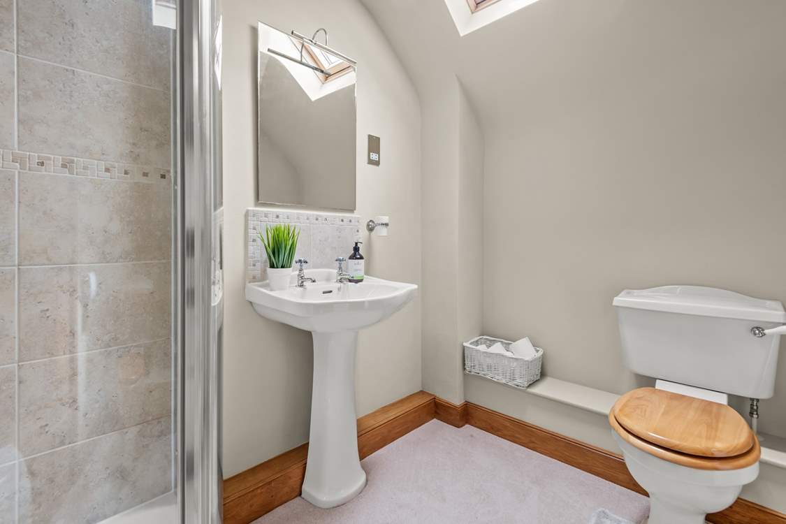 En suite to bedroom 4.