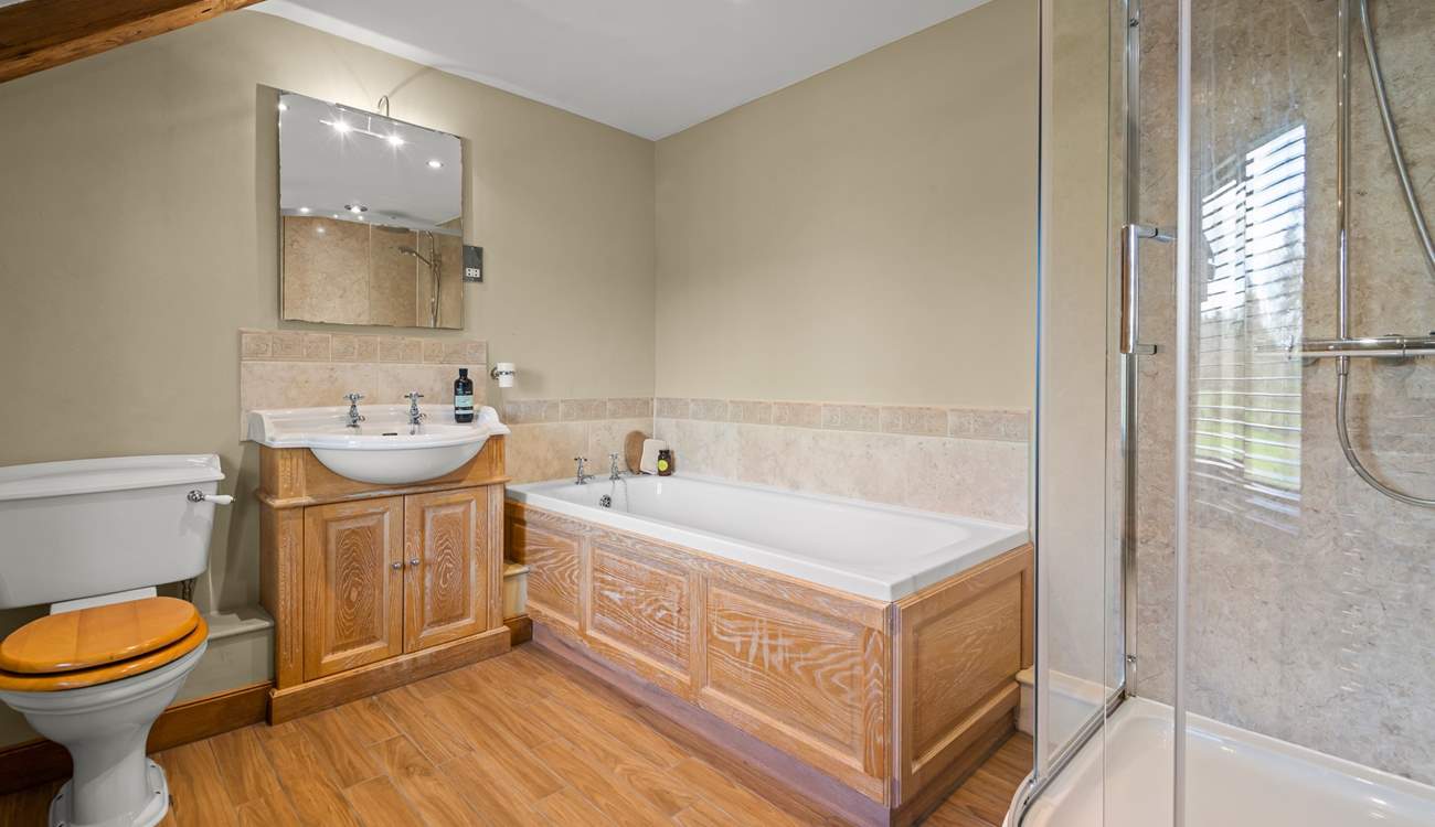 The en suite to bedroom 1 is exceptionally spacious.