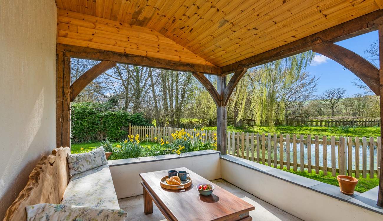 What a beautiful spot to kick back and relax in.